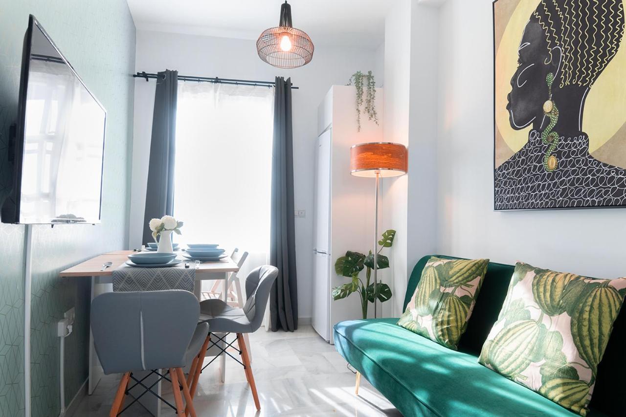 Downtown Apartment With Private Terrace & Jacuzzi 세비야 외부 사진