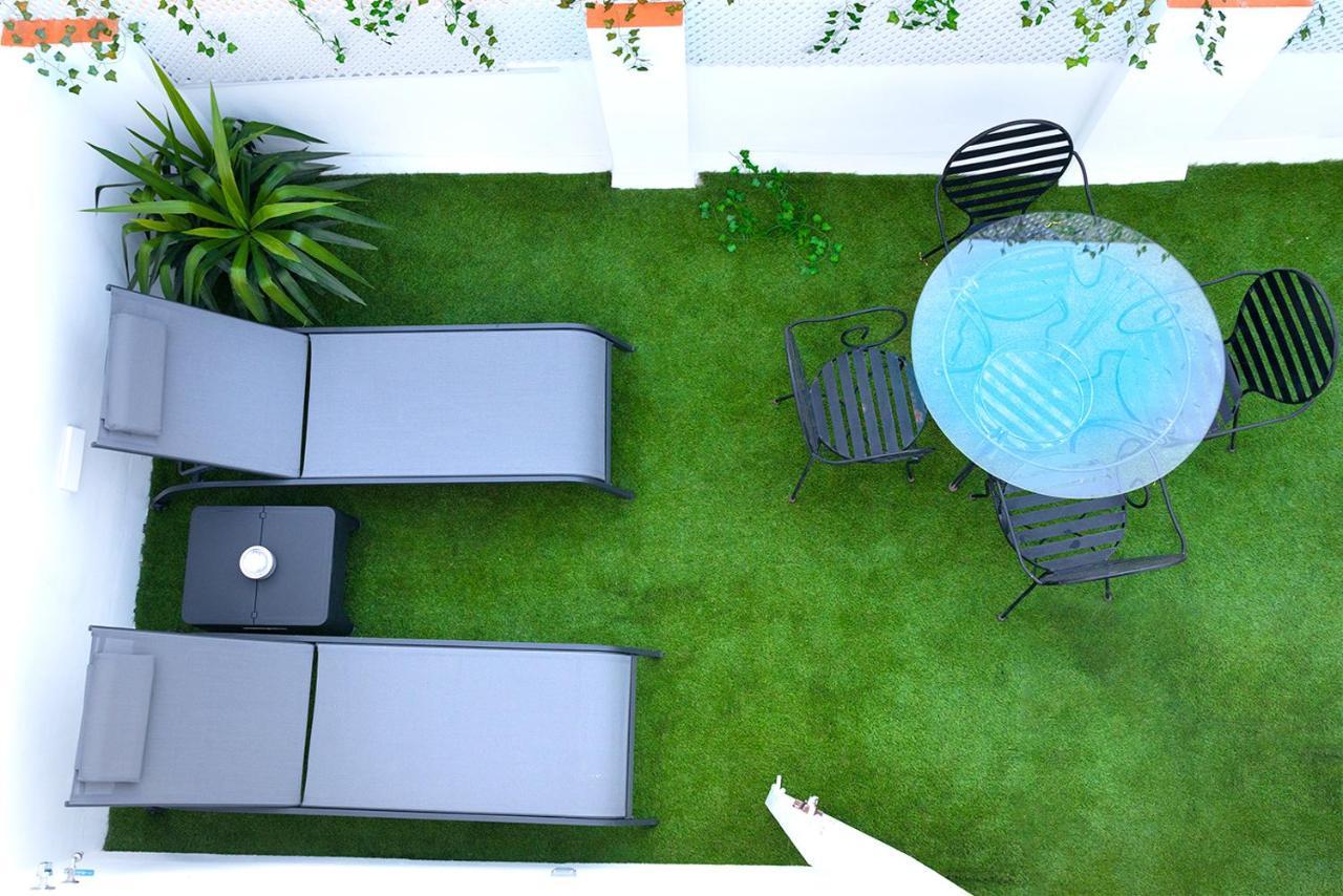 Downtown Apartment With Private Terrace & Jacuzzi 세비야 외부 사진