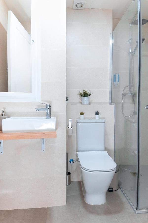 Downtown Apartment With Private Terrace & Jacuzzi 세비야 외부 사진