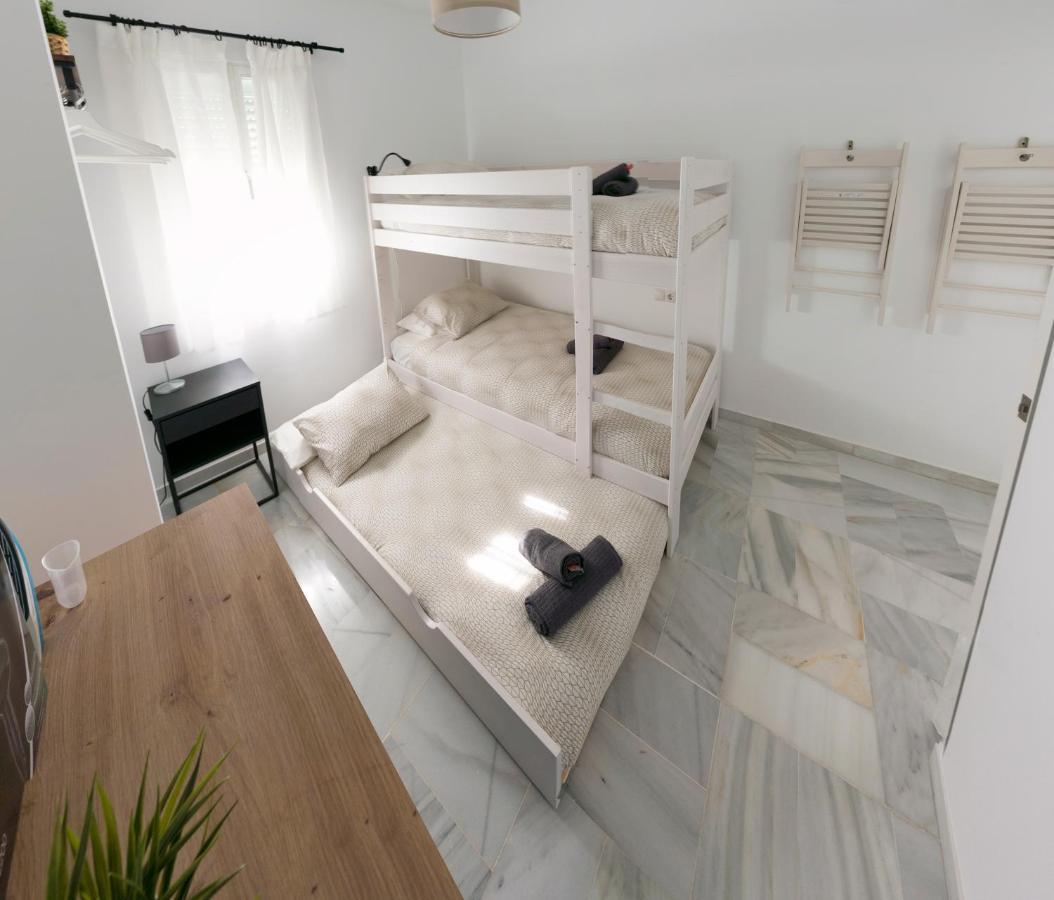 Downtown Apartment With Private Terrace & Jacuzzi 세비야 외부 사진